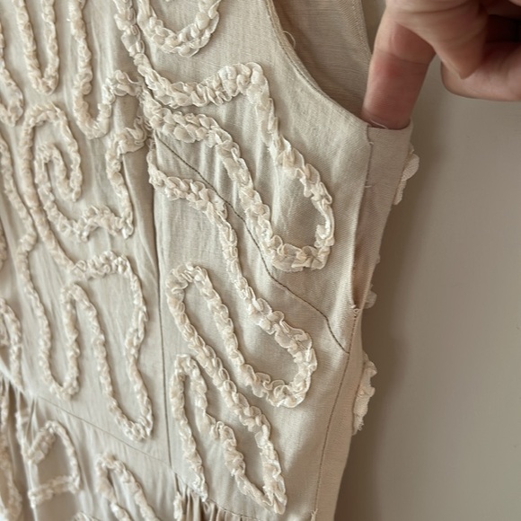 VINTAGE Linen-Like Beige Sleeveless Dress with 3D Ruffled Ribbon Details - Picture 13 of 13